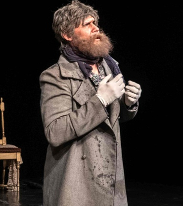 Лука, лакей