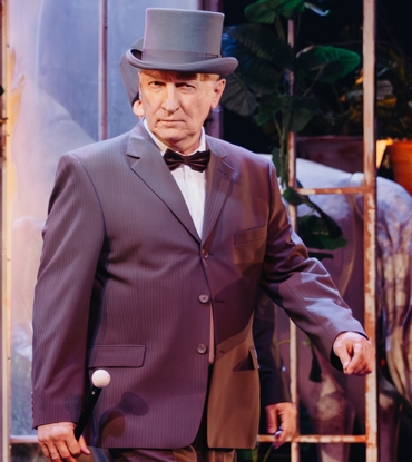 Солидный господин